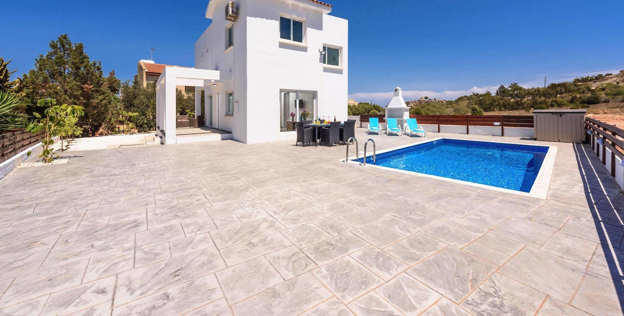 Villa Christina Paphos Exterior foto